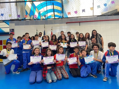 Alunos são medalhistas na Olimpíada Canguru de Matemática