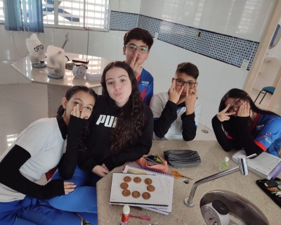 Aula sobre Movimento da Lua